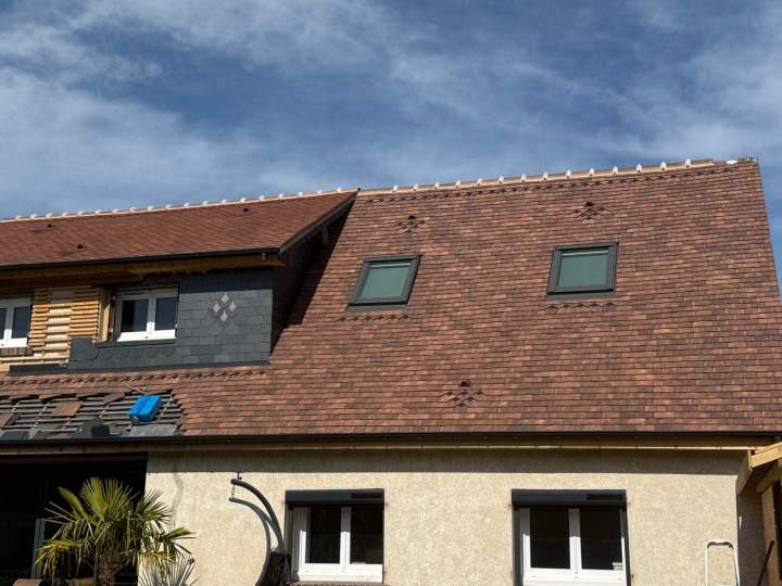 Nous rénovons la toiture de votre maison.